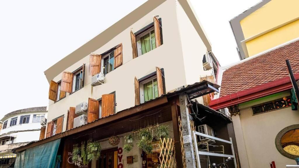 100 Years Building Bangkok Old Town By Seen Hostel Luaran gambar